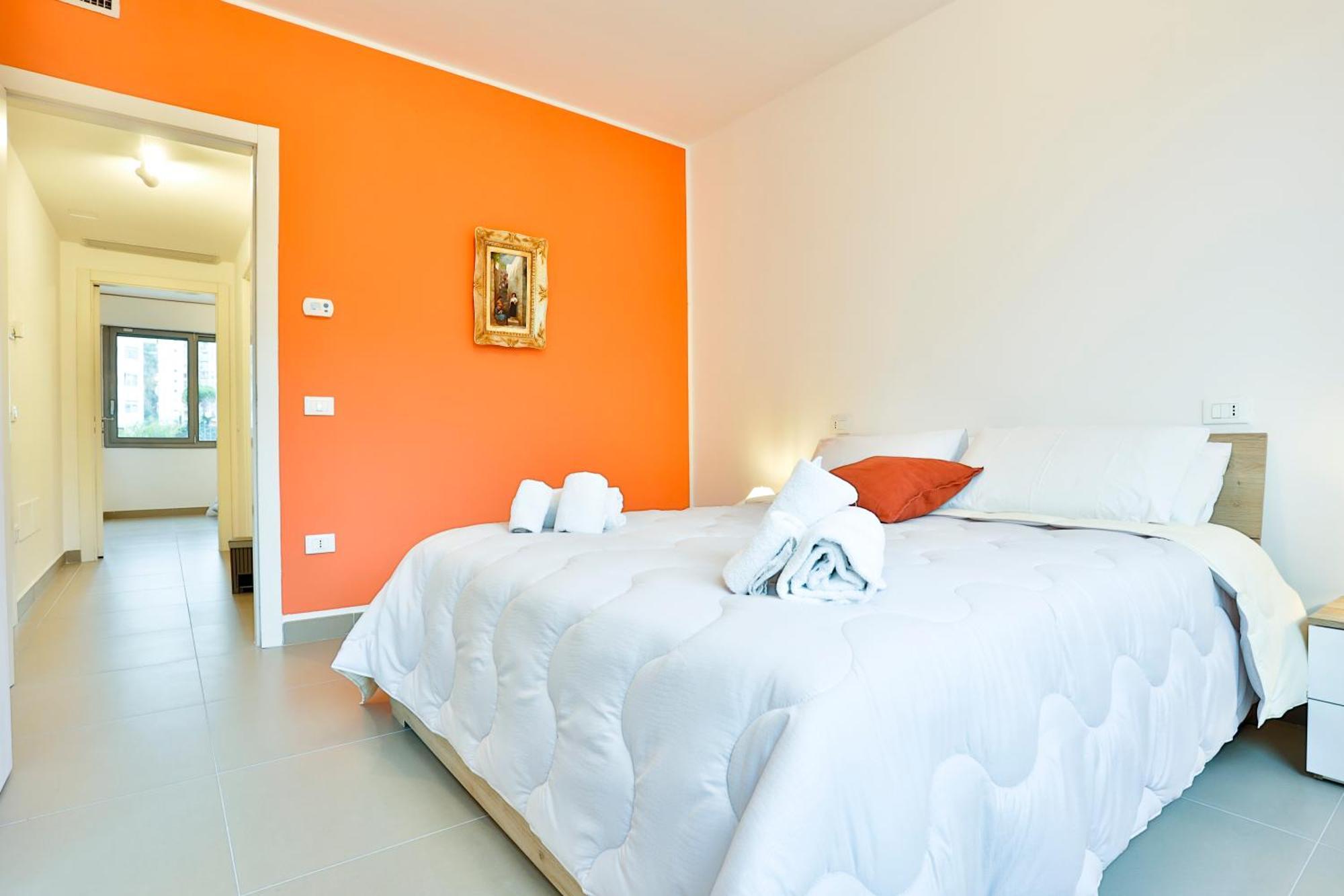 Sebeto With Parking & Netfilx Appartement Napels